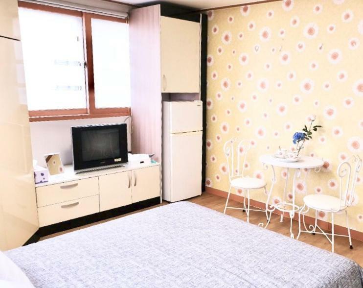 Cheonan City ,One Room Rent, South Korea Exterior photo